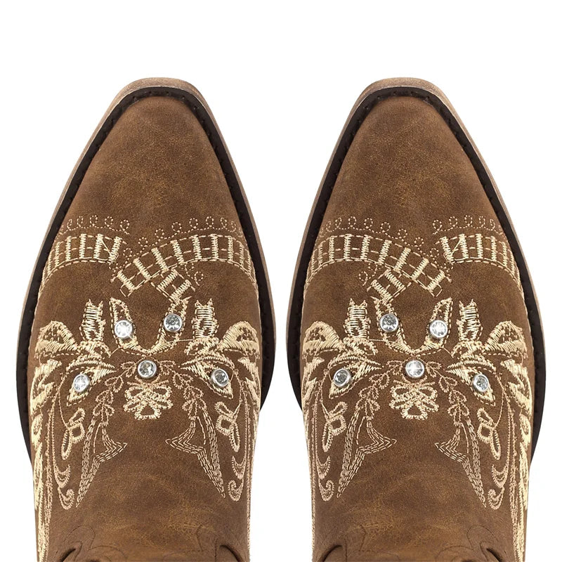 Women Pointed Toe Embroidered White Western Cowboy Boots Block Heel Pull-On Cowgirl Booties