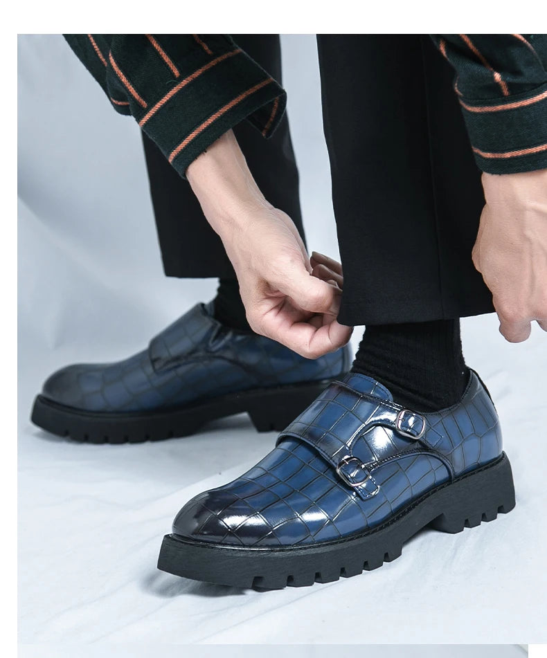 2024 Nieuwe luxe heren formele kledingschoenen Groene heren formele volwassen zakelijke pak loafers Coole heren bruiloft feest schoenen