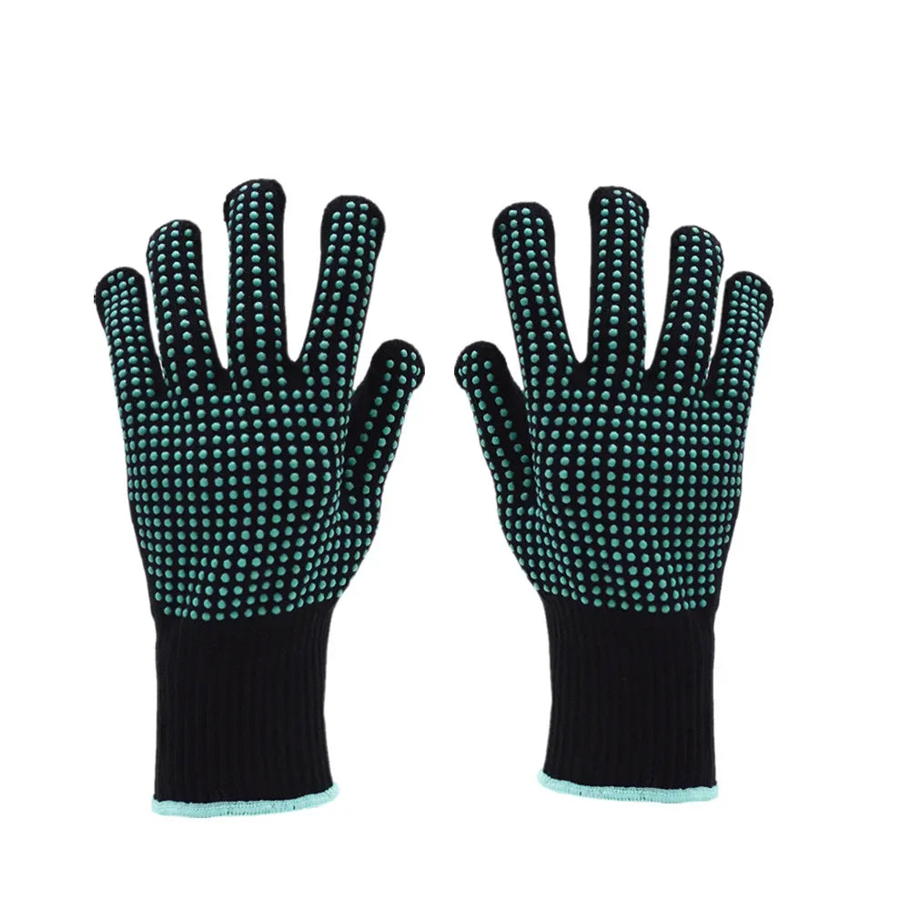 1 Pair Barbecue Anti-scald Gloves Heat Resistant BBQ Oven Gloves Kitchen Fireproof Anti-slip Gloves For Cooking