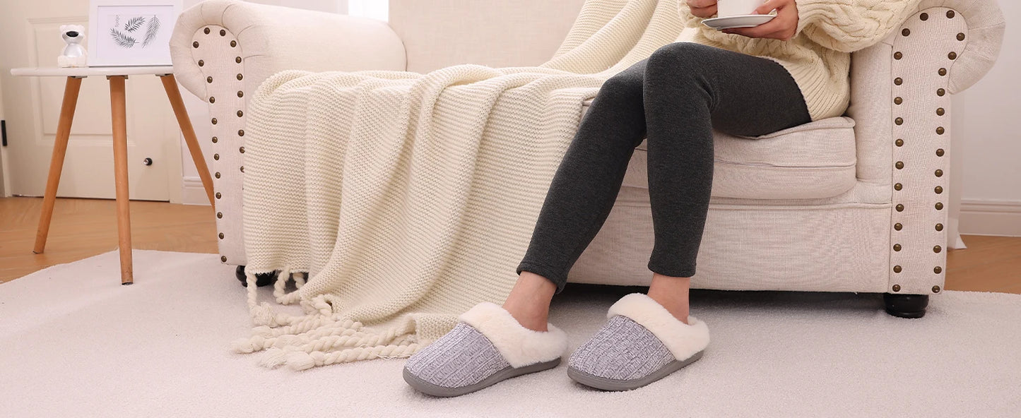 Women's Fleece Lined Warm House Cotton Slippers With Memory Foam and Non-Slip Cosy Fluffy Sole Plush Knit Slides Suitable For Bedroom Use