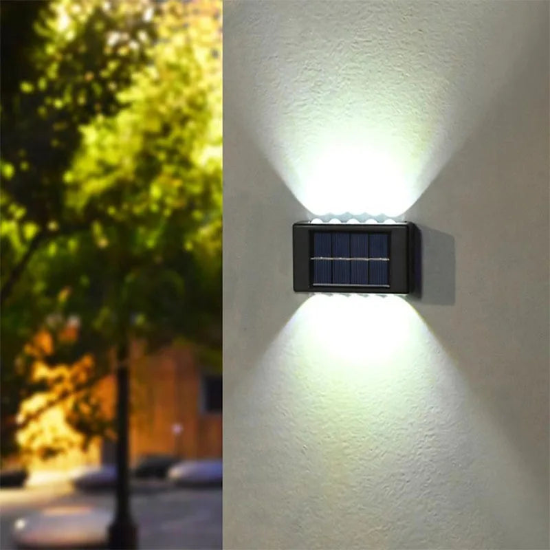 10 LED Solar Wandlamp Buiten Waterdicht Zonne-energie Licht Omhoog en Omlaag Verlicht Huis Tuin Veranda Tuindecoratie
