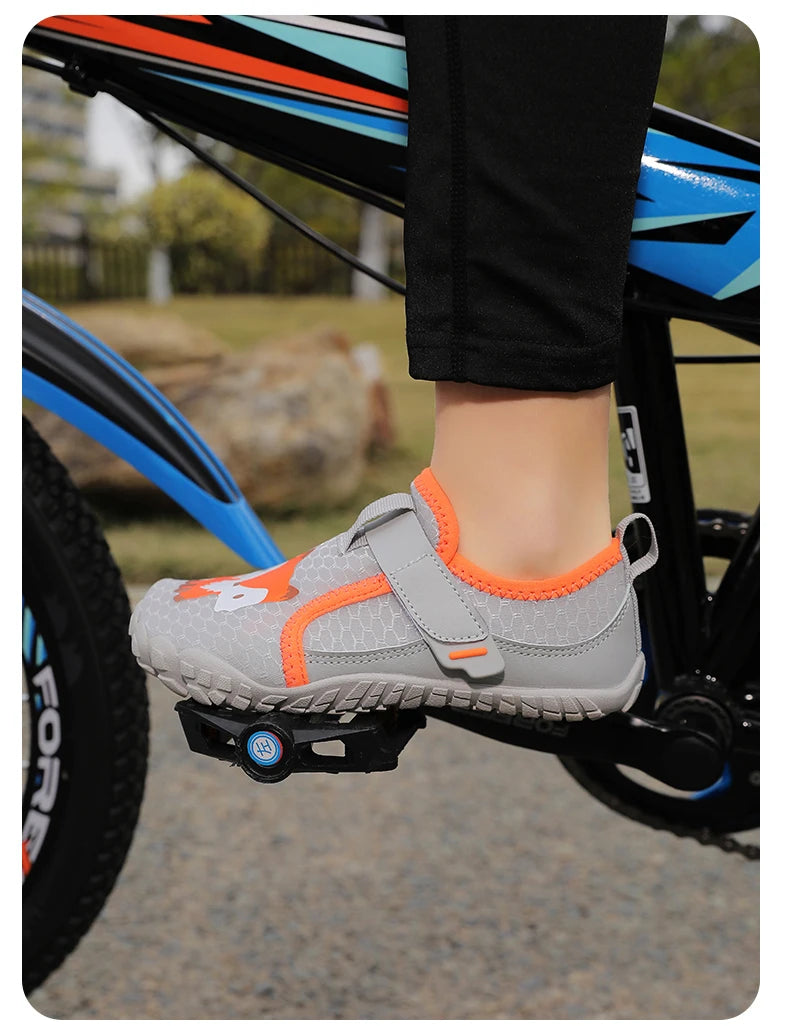Kids Wide Toe Beach Shoes Lightweight Breathable Non Slip Rubber Sole with Durable Construction for Long Lasting Use