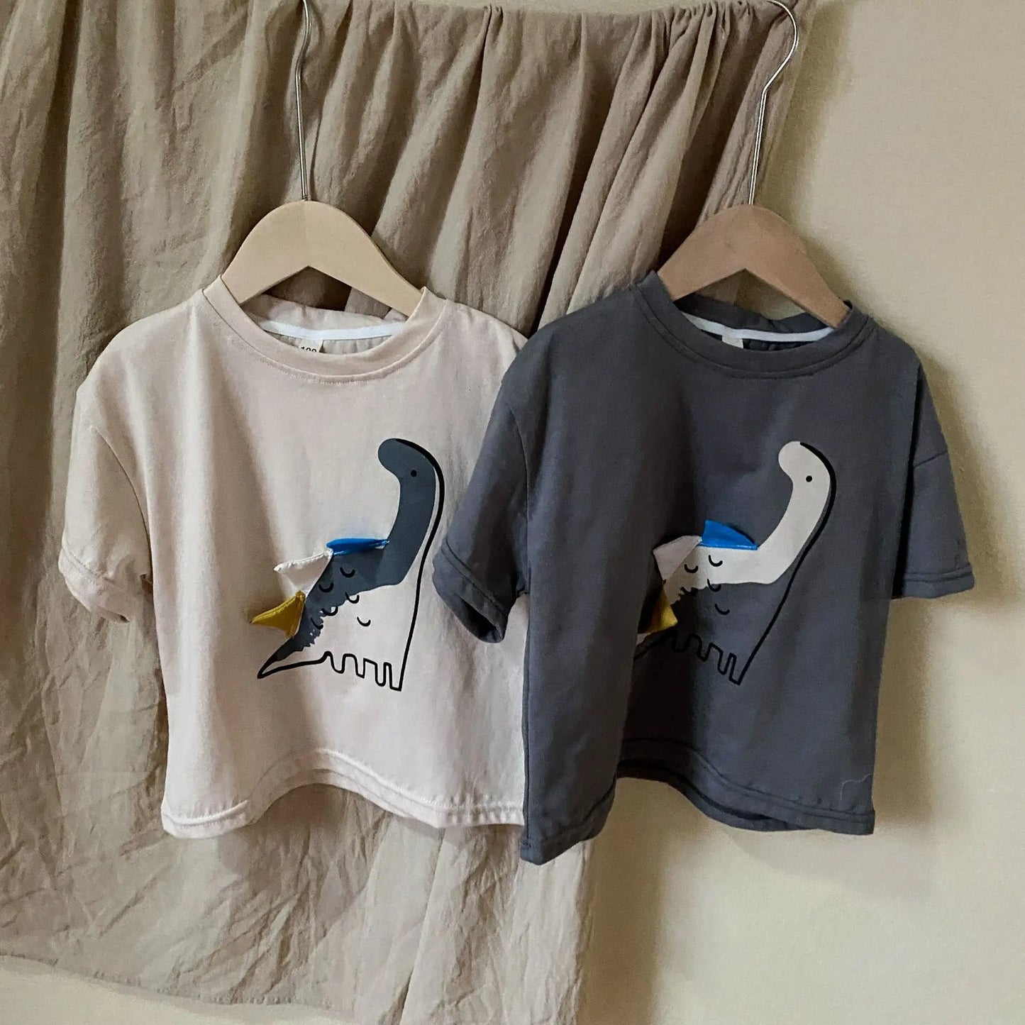 Kids Clothes Boys Dinosaur T-Shirts Summer Girls Tee Cotton Boys Half Sleeve Shirt 2-7Y Unisex
