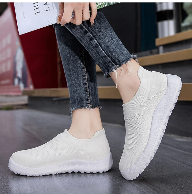 Women Fashion Sneakers Slip On Platform Sneakers Walking Women's Sneakers Plus Size Ladies Vulcanize Shoes Tenis Feminino