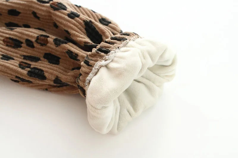 New Autumn Girls Boys Casual Pants Leopard Print Kids Corduroy Pants Loose Korean Version Fashion Children Trousers 1-8T Unisex