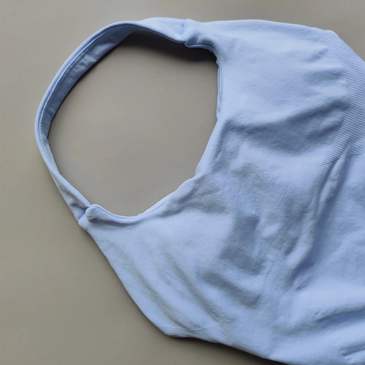 Impact Halter Top Sportswear Woman Gym Push-Up Bra Backless Yoga Tank Top Fitness Workout Activewear Gym Clothes Sports Shirts