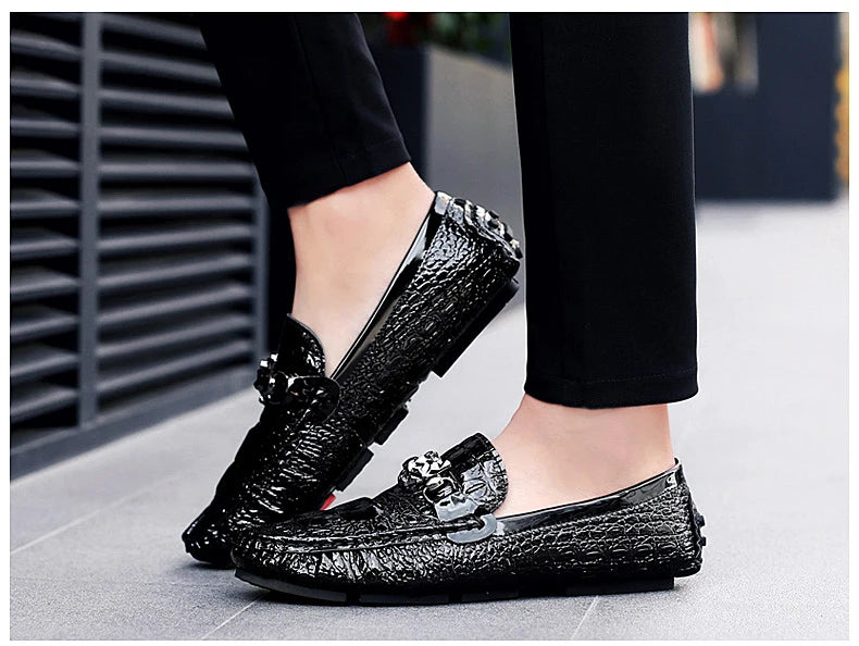 2024 Nieuwe stijlvolle herenschoenen in grote maten 39-48, casual mocassins, wit, zilver, herenschoenen, formeel, zakelijk, kantoor, feestmocassin, loafers