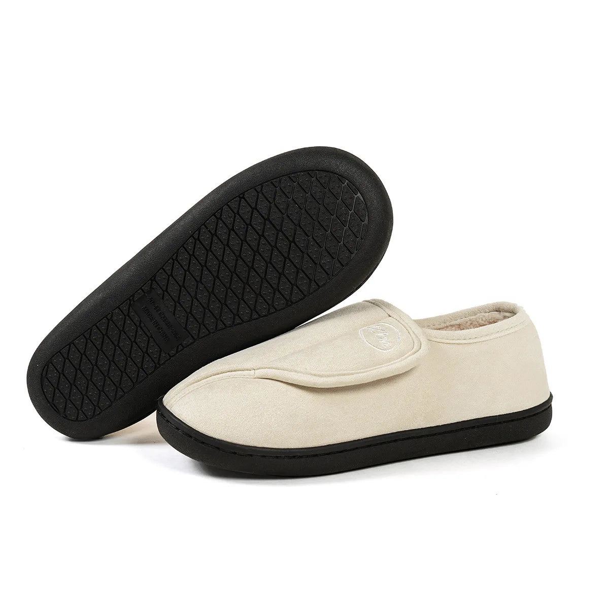 Unisex Winter Warm Cotton Slippers Outdoor Anti-Slip Faux Fur Cotton Shoes For Indoor Soft Cosy Plush Flat House Shoes For Men & Women