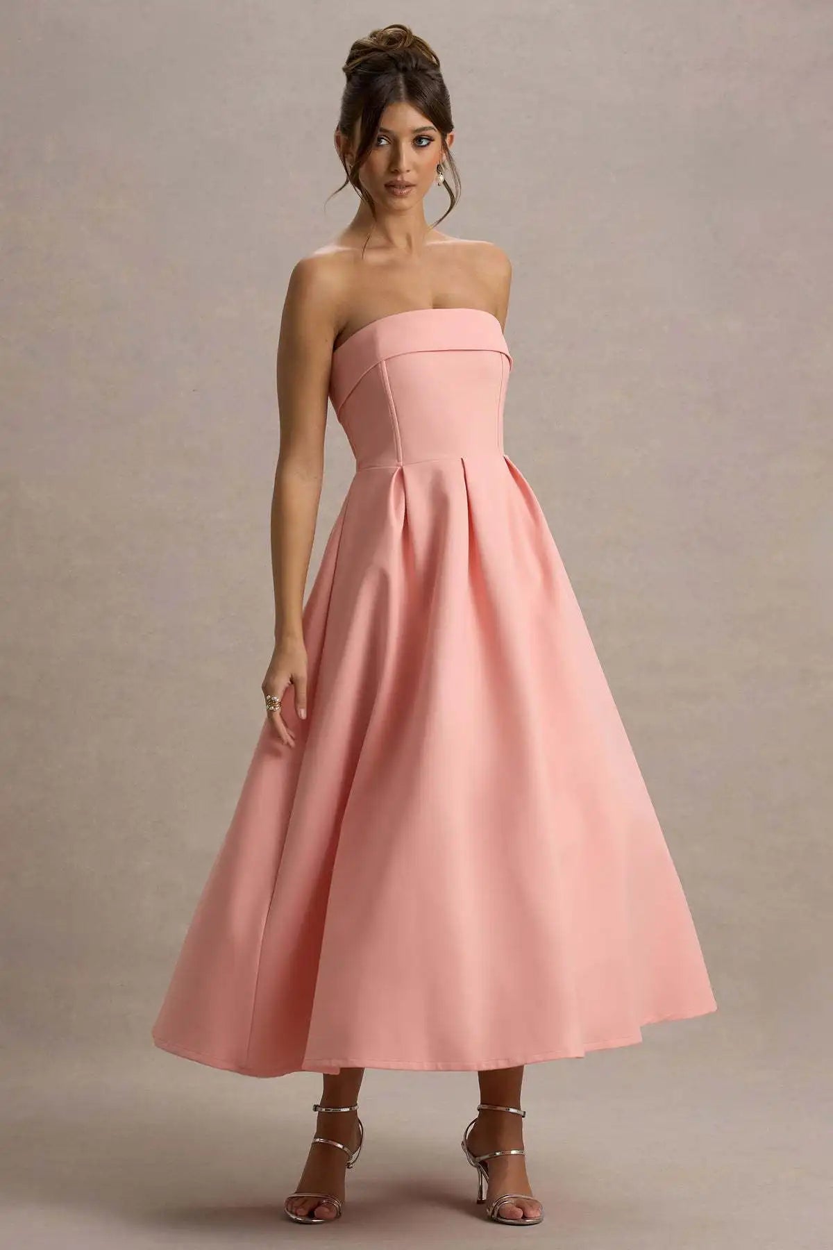 2025 Franse mode elegante lange avondjurk vrouwen high-end effen mouwloze strapless feestjurk chique minimalistische kleding