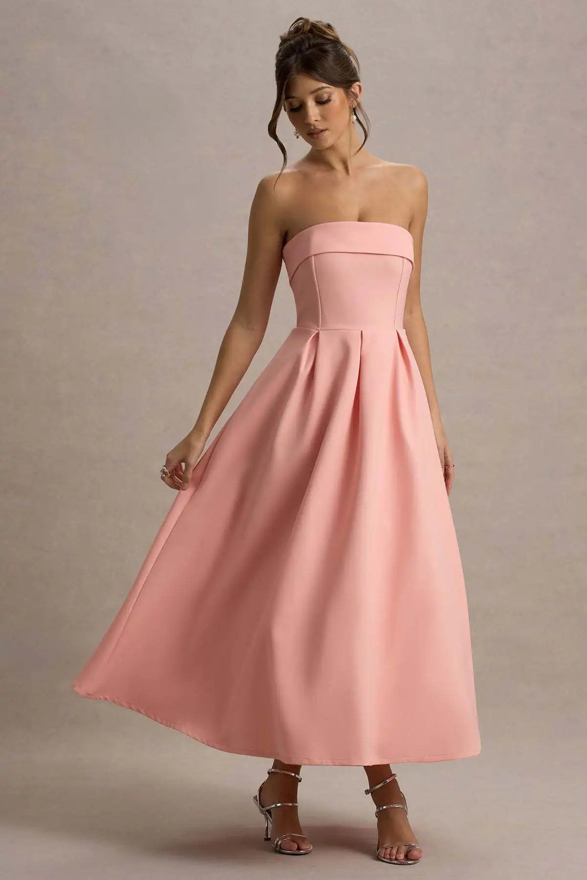 2025 Franse mode elegante lange avondjurk vrouwen high-end effen mouwloze strapless feestjurk chique minimalistische kleding