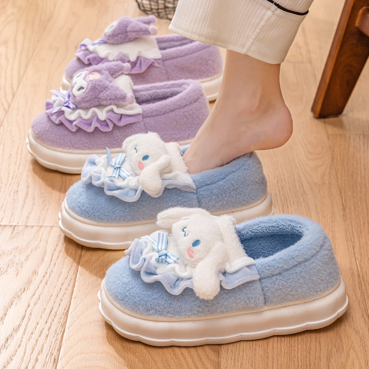 Kids' Slippers House Shoes Cartoon Cinnamoroll Winter Shoes Warm Anti-Slip Soft Bottom Shoes For Girls Size 36-41