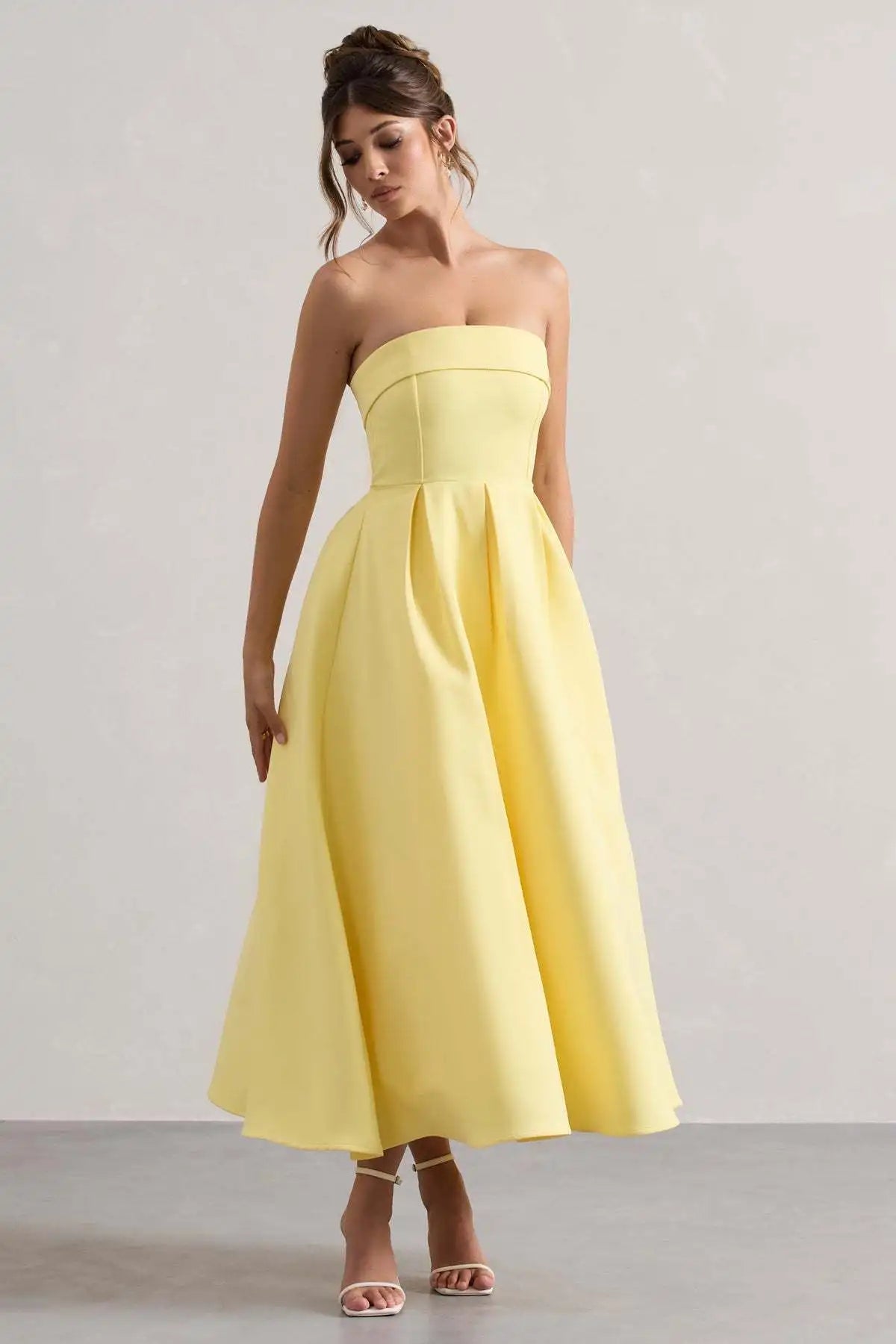 2025 Franse mode elegante lange avondjurk vrouwen high-end effen mouwloze strapless feestjurk chique minimalistische kleding
