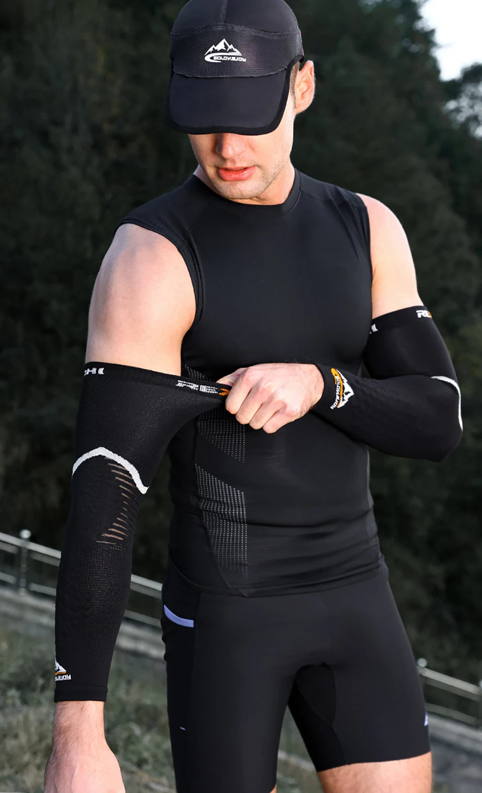 2 stuks sportarm compressiemouwen, bescherming voor hardlooparmen, fitness, basketbal elleboogbeschermers, sport, fietsen, armwarmers