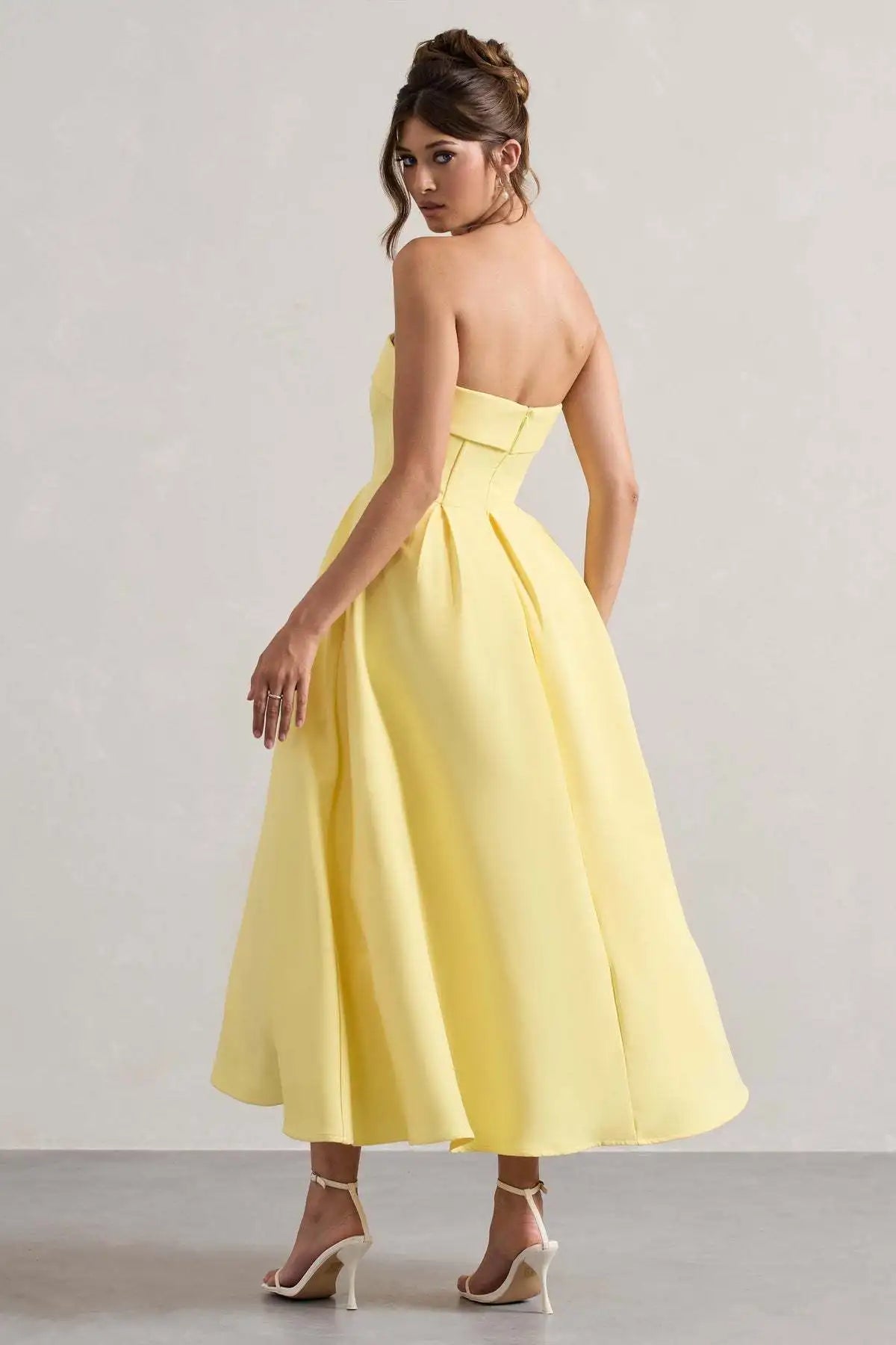 2025 Franse mode elegante lange avondjurk vrouwen high-end effen mouwloze strapless feestjurk chique minimalistische kleding