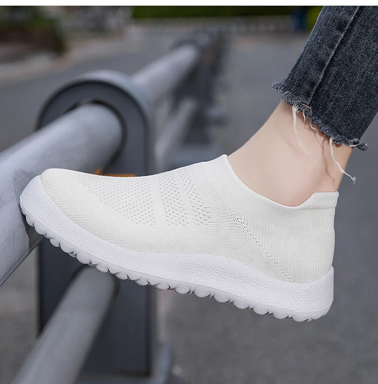 Women Fashion Sneakers Slip On Platform Sneakers Walking Women's Sneakers Plus Size Ladies Vulcanize Shoes Tenis Feminino