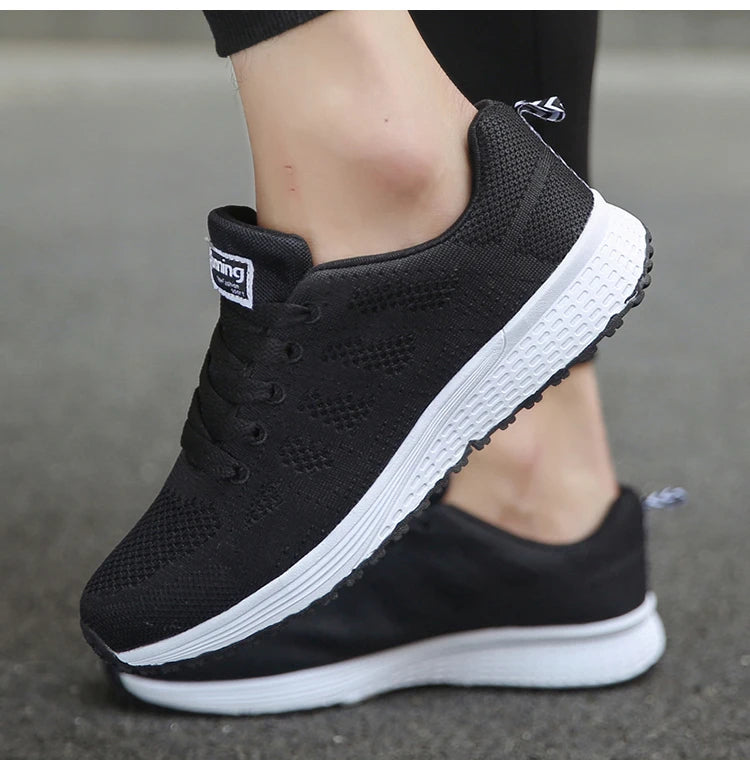 Women's Sneaker 2024 New Fashion Breathable Trainers Comfortable Sneakers Mesh Fabric Lace Up Women's Tennis Shoes For Women