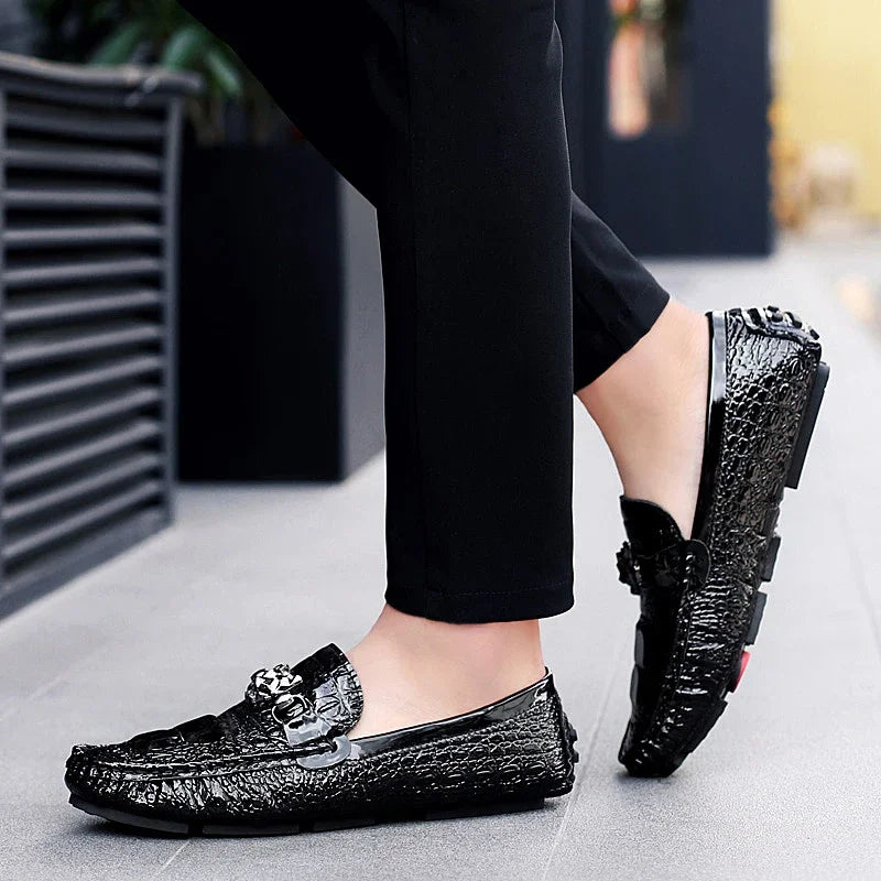 2024 Nieuwe stijlvolle herenschoenen in grote maten 39-48, casual mocassins, wit, zilver, herenschoenen, formeel, zakelijk, kantoor, feestmocassin, loafers