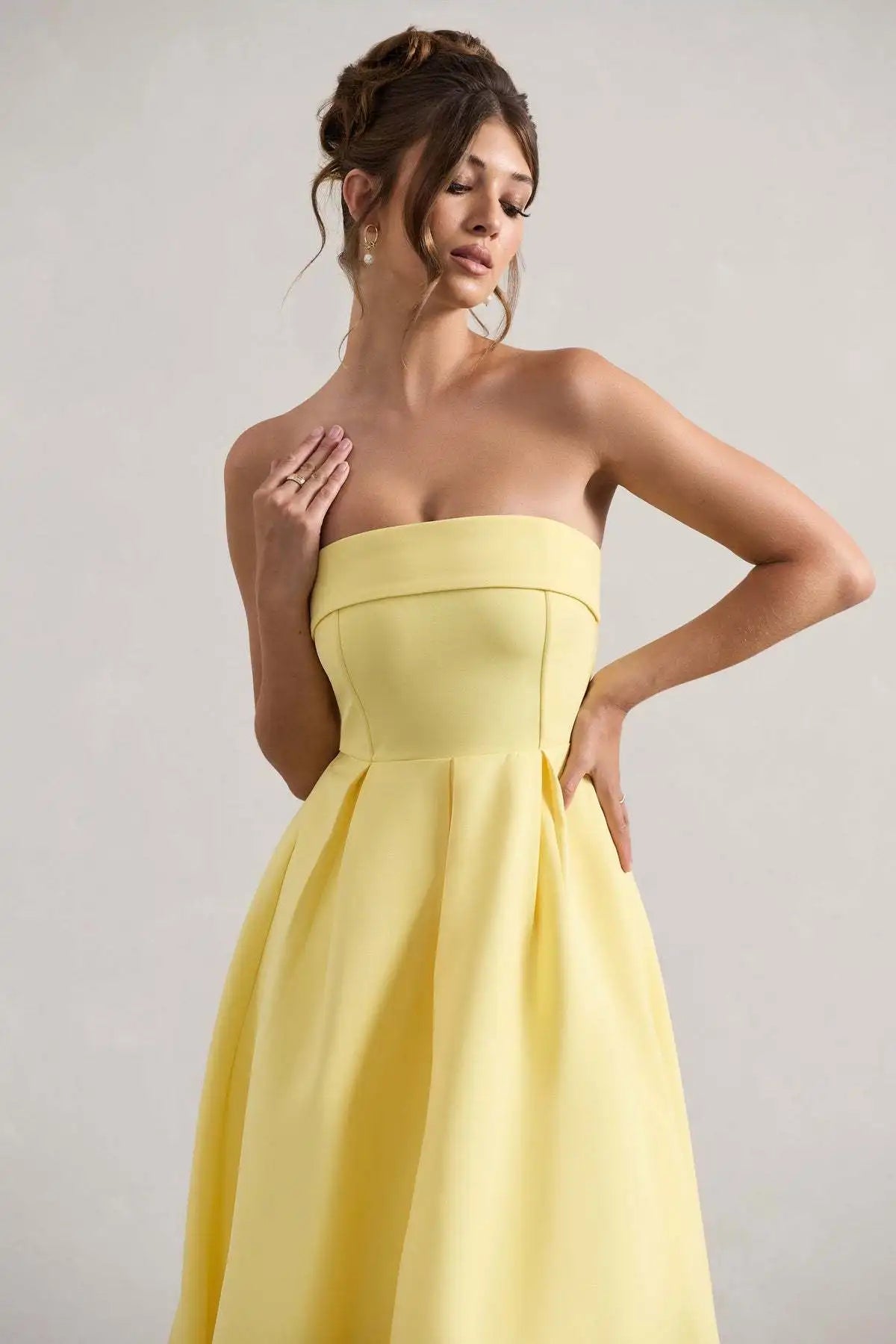 2025 Franse mode elegante lange avondjurk vrouwen high-end effen mouwloze strapless feestjurk chique minimalistische kleding
