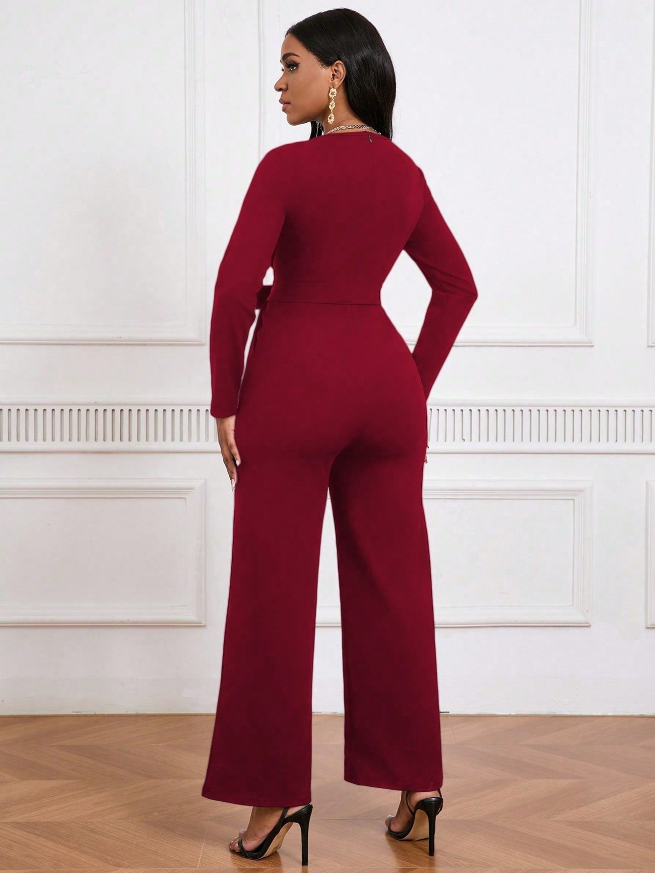 Simple And Stylish Elegant Commuting Long Sleeve Straight Jumpsuit With V-neck - Cross Pleated And Tie-Up Casual Jumpsuit