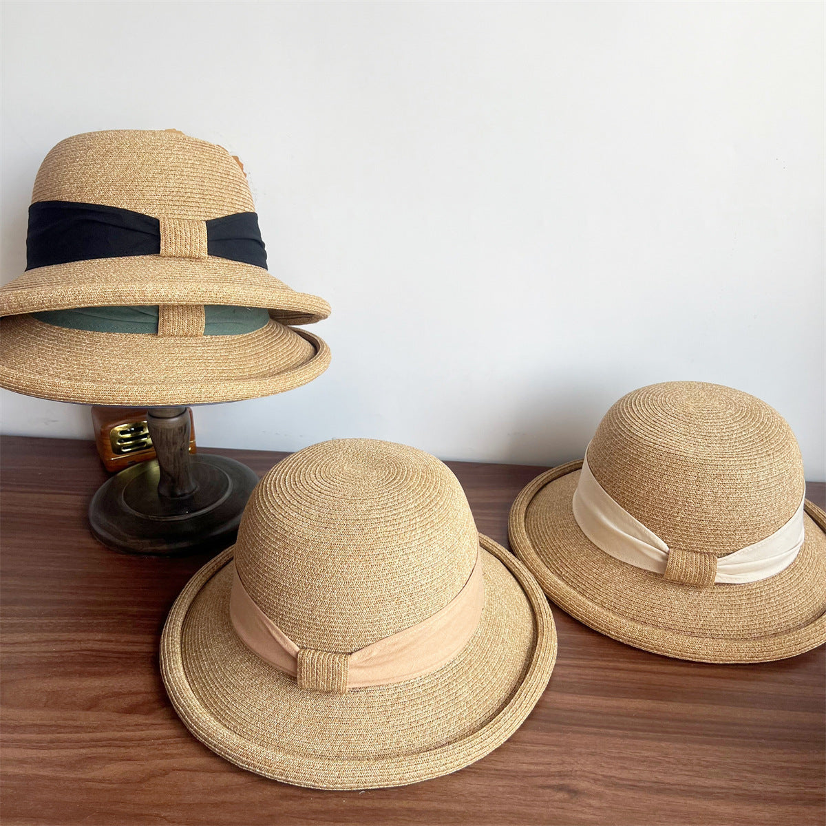 French Straw Sun Protection Bow Curling Temperament Straw Hat - All-Season Suitable