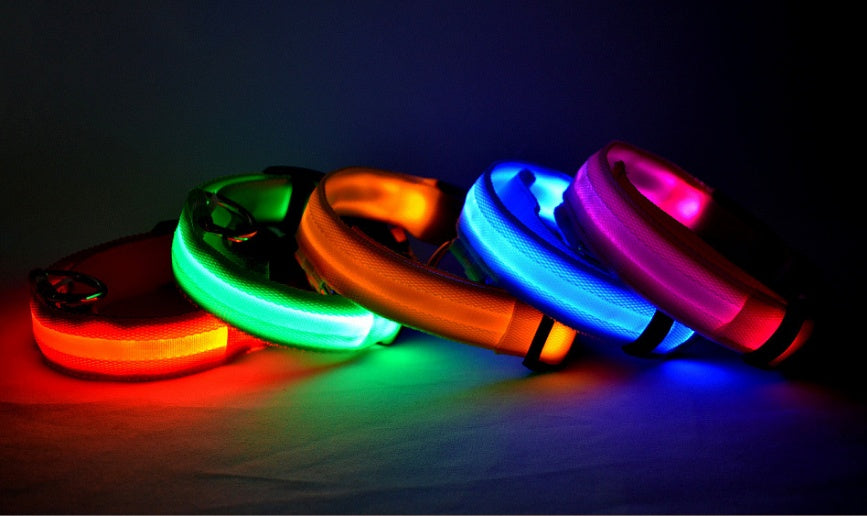 Adjustable Nylon LED Pet Luminous Collar Night Safety Flashing Light - Glows in Dark For Dog And Cat