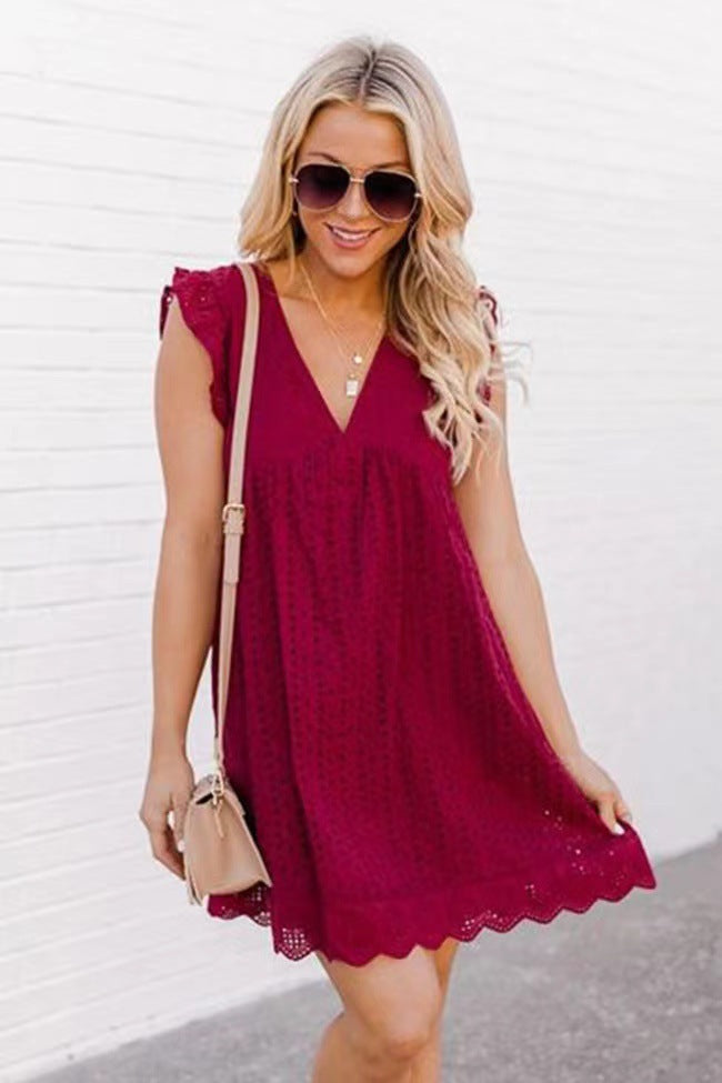 Women's Sleeveless Jacquard Cut-Out V-Neck Summer Beach Dress With Pocket - Lace Dresses