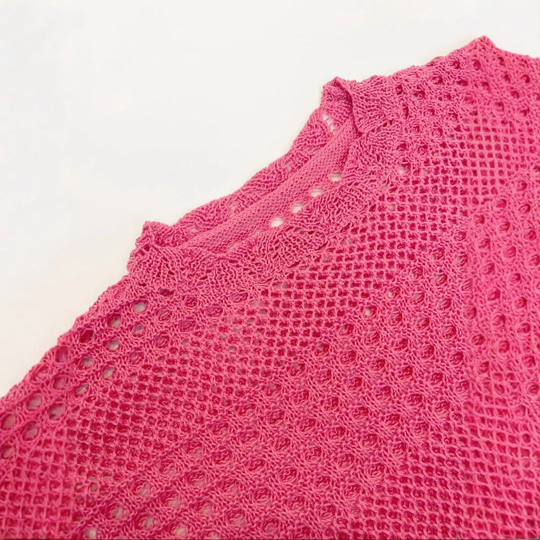 Women's Knitted Short-Sleeve Cut-Out Blouse - Swimming Vacation