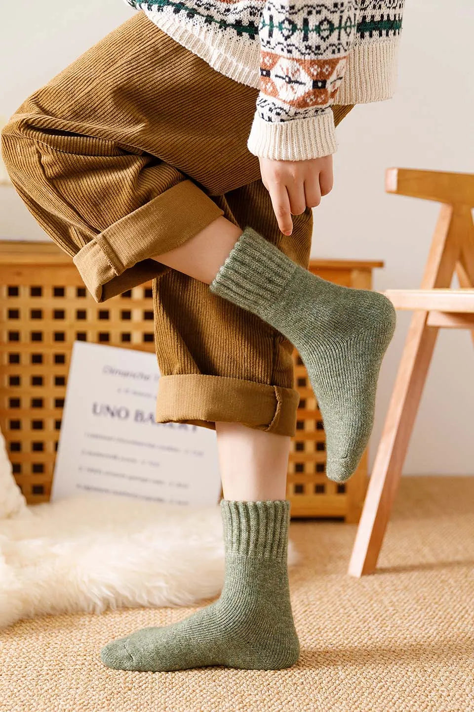 5 Pairs Winter Women's Thick Warm Merino Wool Socks Harajuku Retro Cold Resistant Fashion Casual Solid Colour Cashmere Lady's Socks