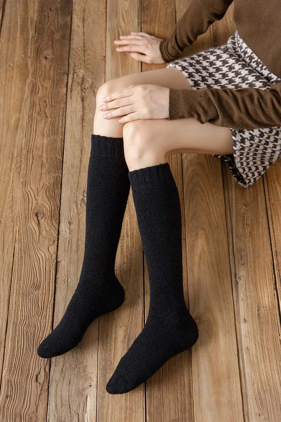 Winter Dames Merino Wol Hoge Knie Lange Sokken Dikke Warme Harajuku Retro Compressie Vrouwelijke Kasjmier Kousen