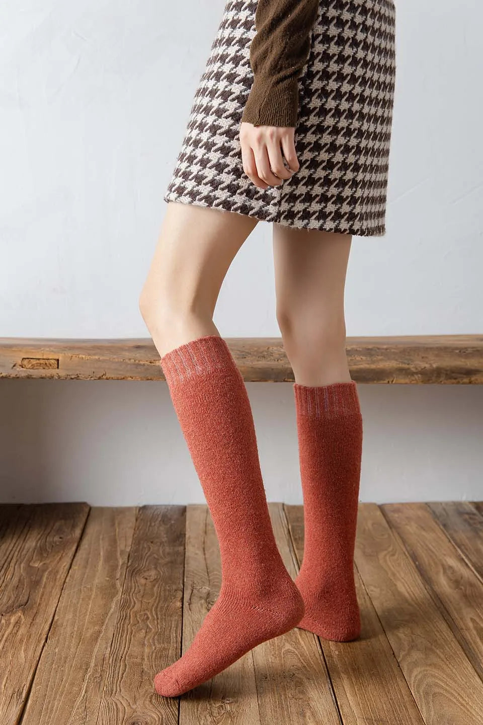 Winter Dames Merino Wol Hoge Knie Lange Sokken Dikke Warme Harajuku Retro Compressie Vrouwelijke Kasjmier Kousen