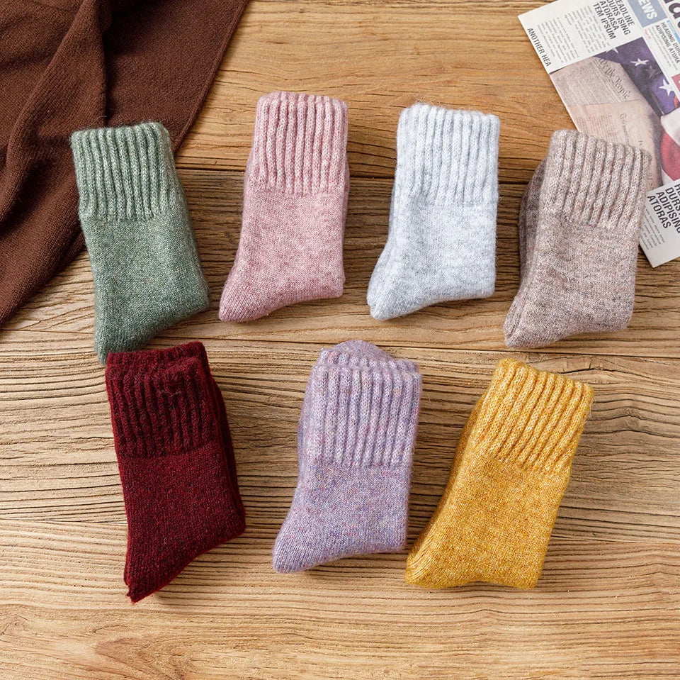 5 Pairs Winter Women's Thick Warm Merino Wool Socks Harajuku Retro Cold Resistant Fashion Casual Solid Colour Cashmere Lady's Socks