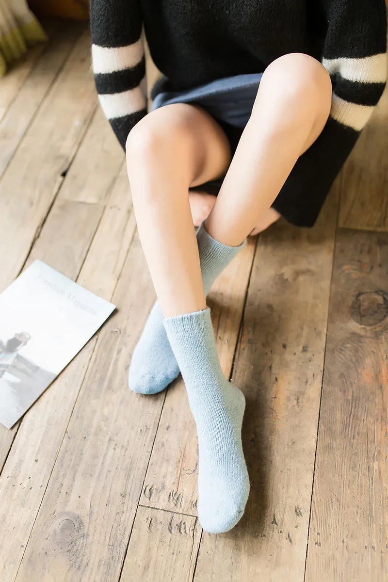 2 Pairs Women's Winter Thick Warm Casual Wool Socks For Girls Pure Colour Cashmere Socks