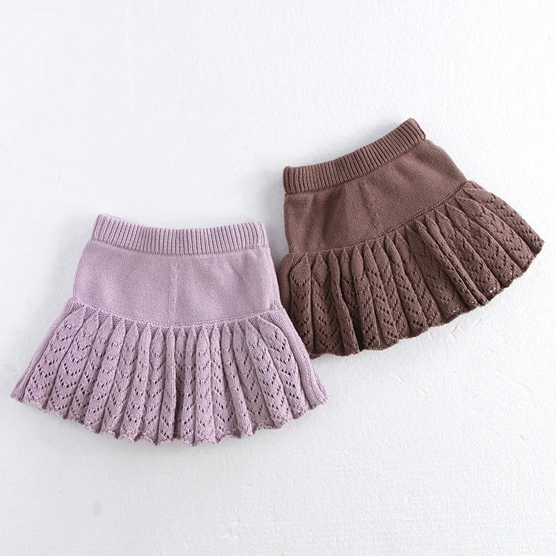 New Autumn Kids Short Skirt Girls Cute Solid Colour Knitted Pleated Skirt Children Hollow Out Knitted Shorts
