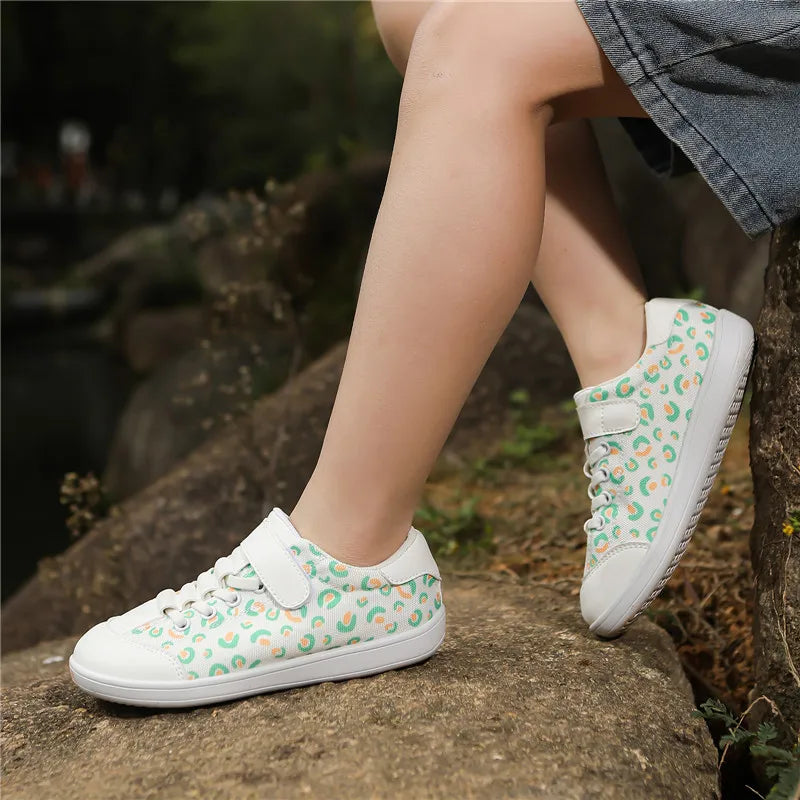 Blotevoetenschoenen voor kinderen, lichtgewicht ademende sneakers met brede neus voor sporten, hardlopen, tennis en buitenavonturen