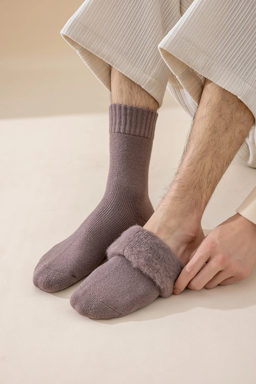 5 Pairs Men's Merino Wool Socks Winter Thickened Warm Cashmere Socks Fashion Solid Colour Terry Socks