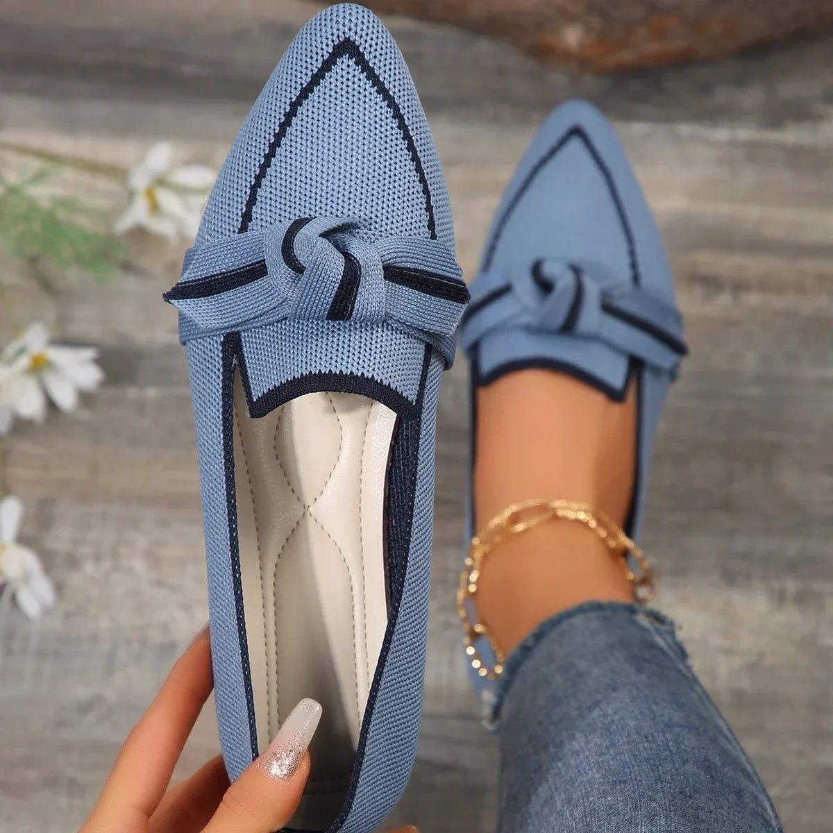 Women's Spring and Autumn Outfit Pointed Flat Breathable Casual Knot Shoes Women's Blue Pregnant Women's Low Heel Moon Shoes