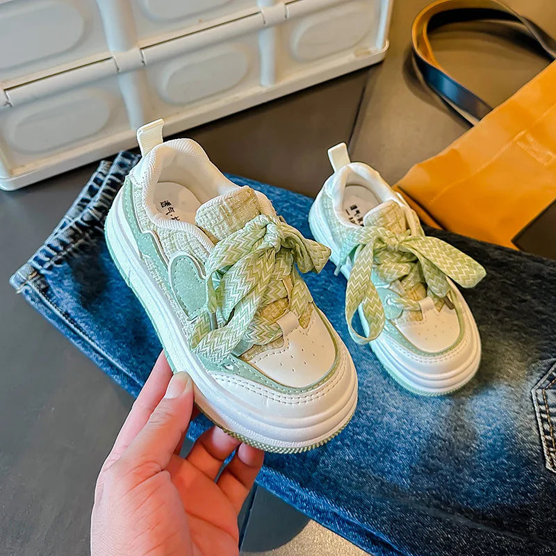 Kids Non Slip Lightweight Sneakers for Boys and Girls Breathable Outdoor Sports Shoes for School Skate and Casual Wear