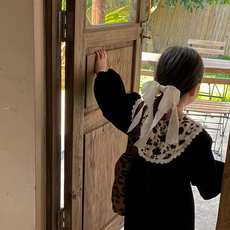 Autumn Velvet Vintage Style Kids Long Dress for Girls Floral Round Collar Princess Kids Clothes Dresses 2-6 Years