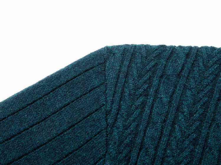 Men's Autumn and Winter Warm Turtleneck O-Neck Sweater, Thickened Slim-Fit Bottoming Shirt, Fine knitted Sweater Sizes M-4XL
