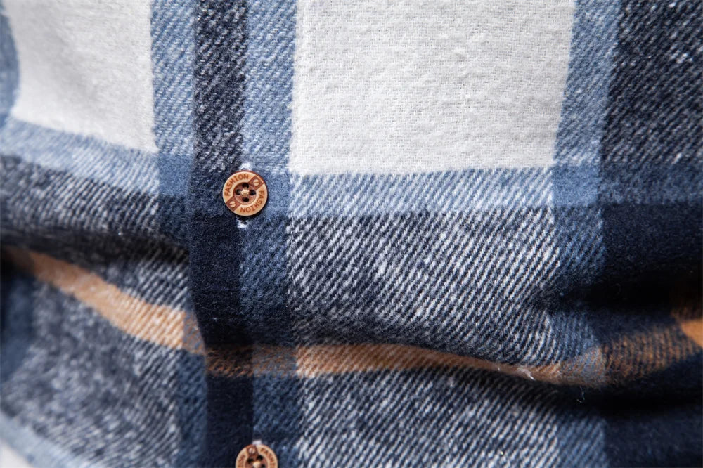 2023 New Autumn and Winter Thicken Plaid Shirt for Men Over Jacket Men Casual Classic Double Pockets Mens Shirts