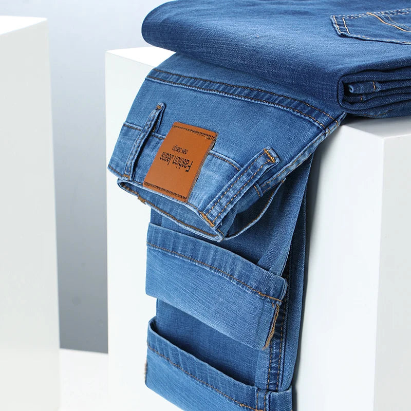 2025 Dunne of dikke stoffen kantoor- en zakenjeans voor heren, klassiek blauw, zwart, katoenen stretch, rechte denimbroek, herenmerkbroeken