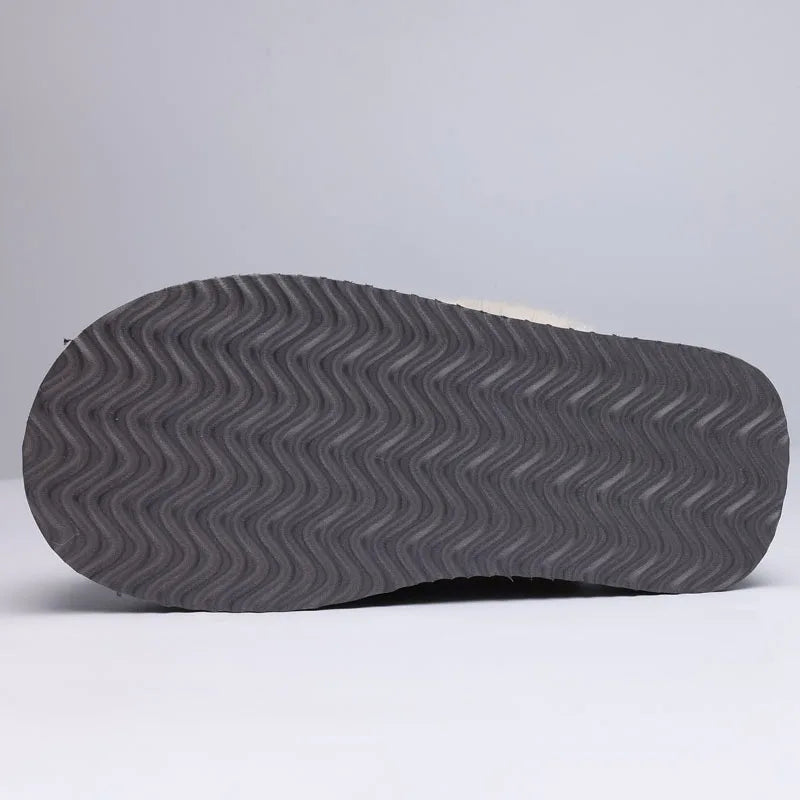 Women's Fluffy Plush Winter Shoes With Thick Sole Fuzzy Slides Suitable For Indoor and Outdoor Use With Anti-Slip Platform Fur Slippers