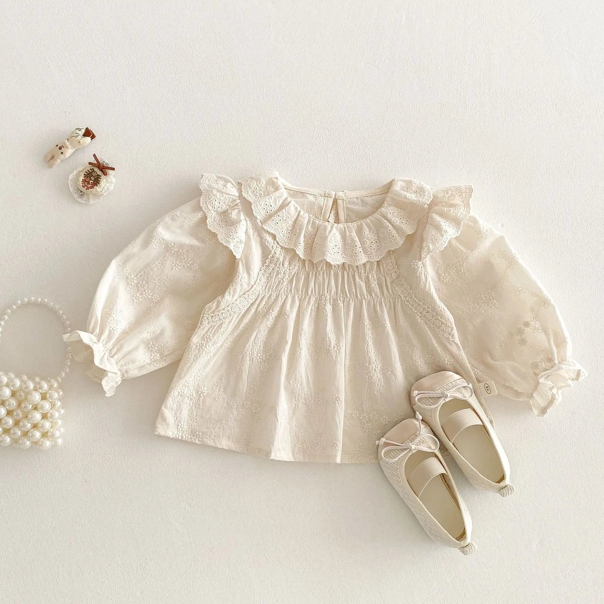 Spring Korean Style Girls' Doll Shirt Cute Embroidered Flowers Kid's Blouse Children's Baby Peter Pan Collar Shirt Base Top 0-5Y Girls