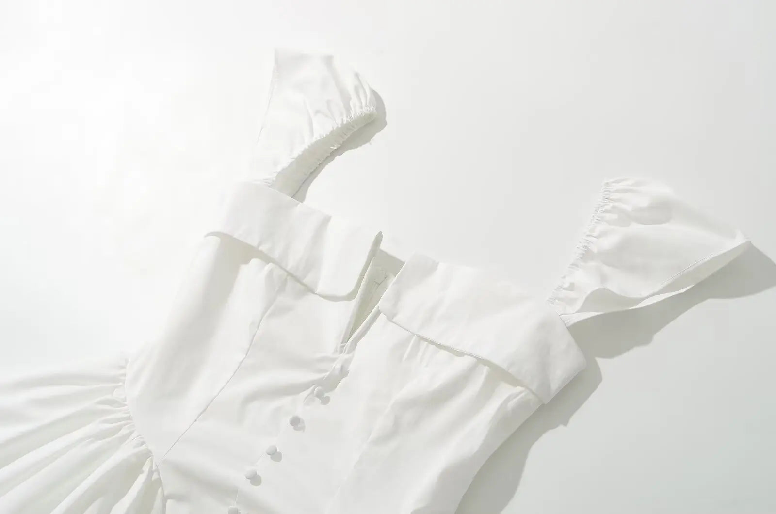 Summer Women Sexy Fit And Flare White Mini Dresses Short Sleeve Low Waist Elegant Party Dress Ladies Bridesmaids Robe