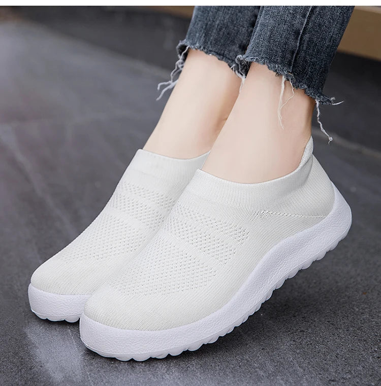 Women Fashion Sneakers Slip On Platform Sneakers Walking Women's Sneakers Plus Size Ladies Vulcanize Shoes Tenis Feminino