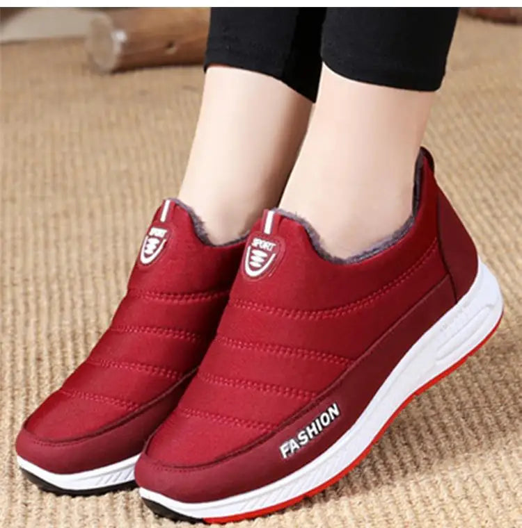 Snow Boots Woman 2025 Trend Woman Shoes Slip On Women Shoes Fur Platform Ankle Boots Flat Winter Boots Women Botas Mujer