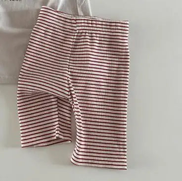 2025 Zomer Nieuwe Kinderen Katoenen Gestreepte Legging Baby Jongen Meisje Effen Elastische Shorts Peuter Veelzijdige Middelste Broek Kinderen Legging Unisex