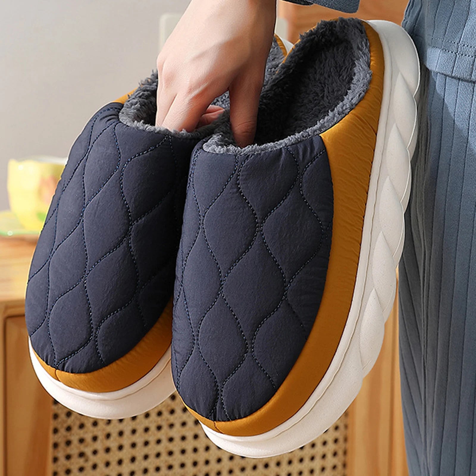 Men's Warm Plush House Slippers Indoor Anti-slip Winter Fluffy Slides With Waterproof Short Plush Male Cotton Shoes