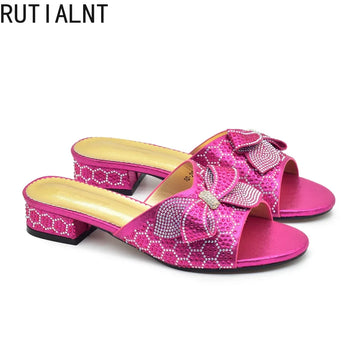 Women Bow Pumps Decorated with Rhinestone Slip-On Peep Toe Low Heels Ladies Dress Party Shoes for Bride's Wedding