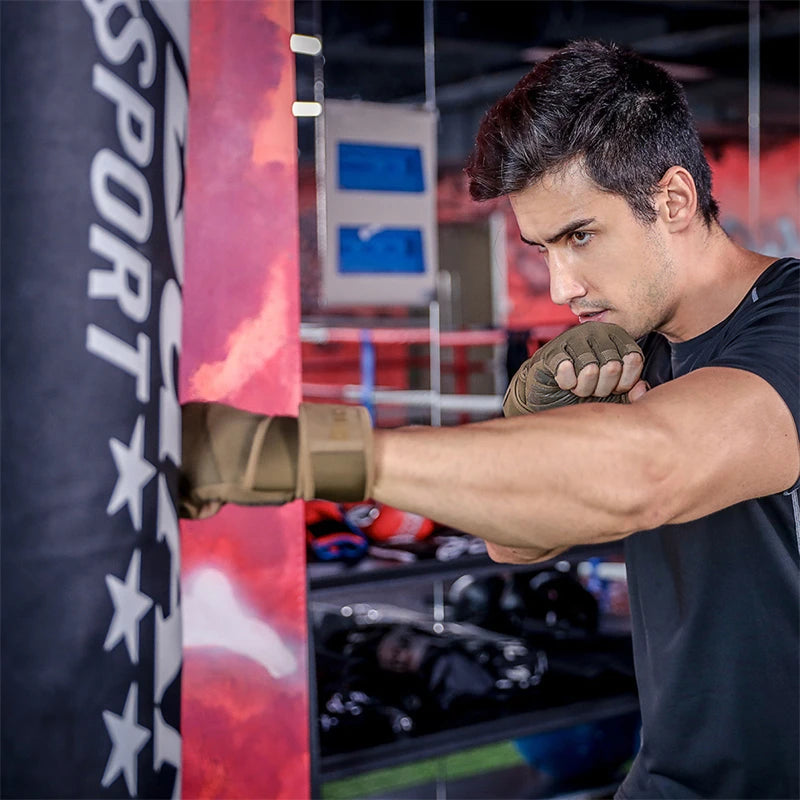 Anti-Slip Gym Gloves For Firm Grip on Bodybuilding And Weightlifting Equipment -  Suitable For Dumbbell Trainings, CrossFit Pull Ups & Workout Exercises